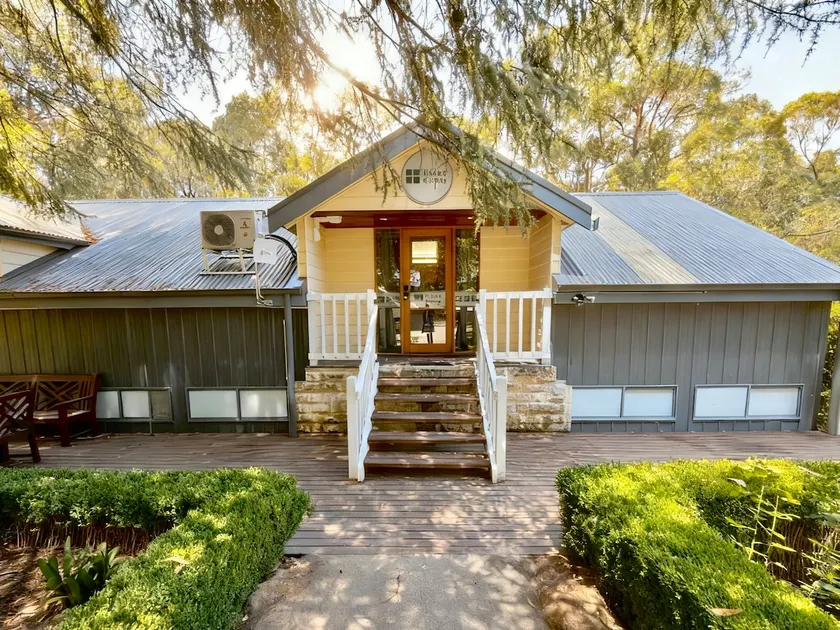 Cub House - Image 1
