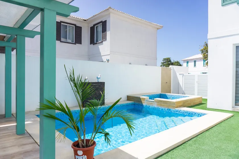 Alex's house - Image 1
