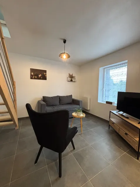 Country House - Image 1