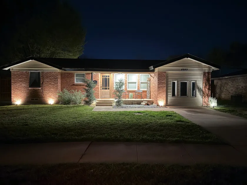 Wichita's #1 Family Oasis w/ Waffle Bar & Hot Tub - Image 1