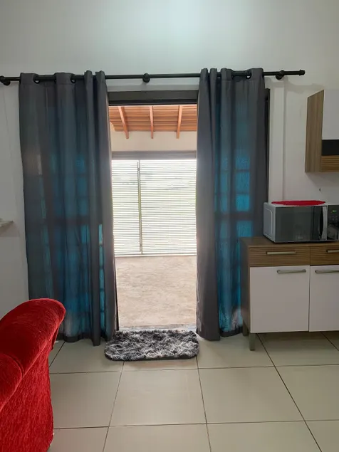 Ground floor family apartment - Image 1