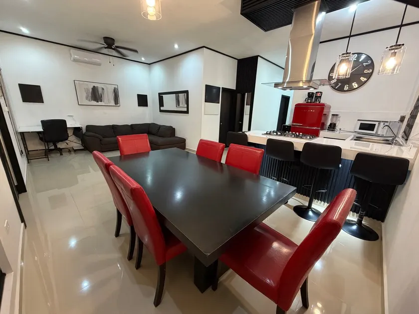 Casa - Image 1