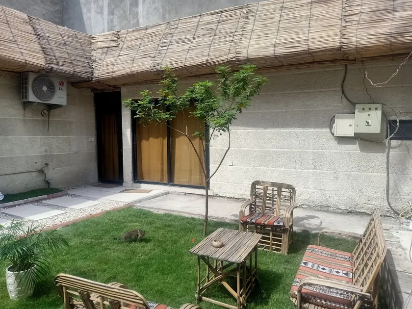Live in the cottage on Princess Street - Image 1