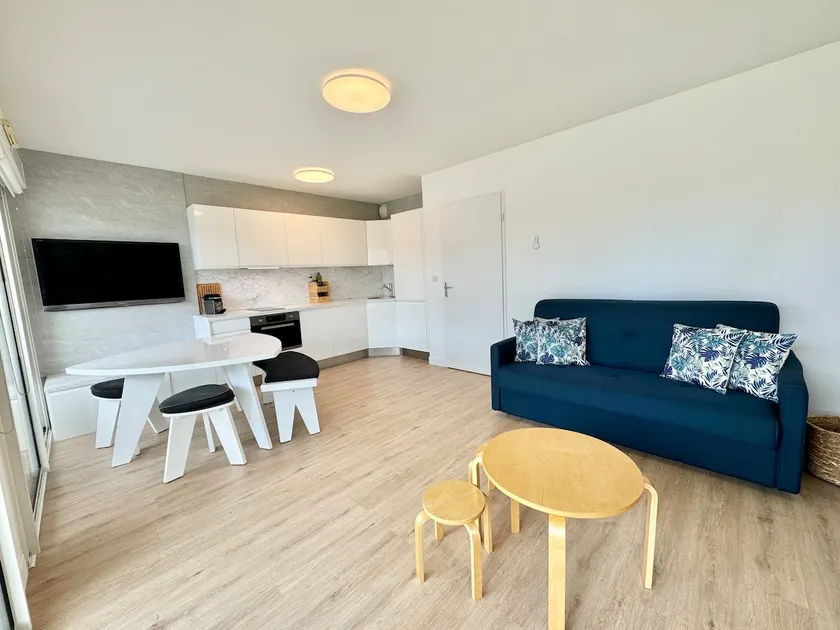 Wifi - Heated pool - Free parking - Image 1