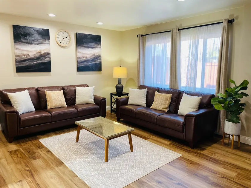 Your home away from home - Image 1
