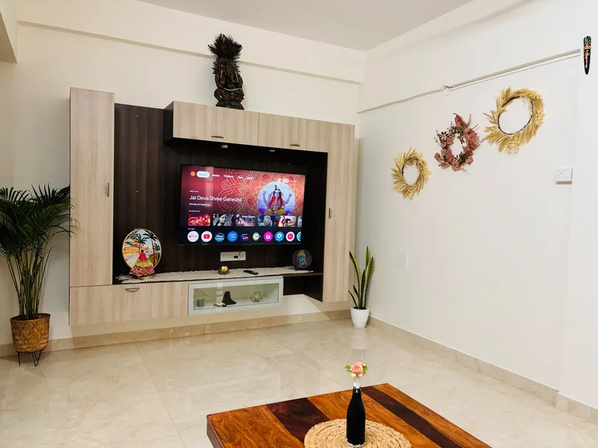 Classic stay at Malleswaram [1600sqft] | AC | 3BHK - Image 1