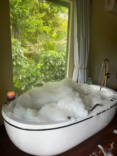 Sapphire Bungalow - Image 1