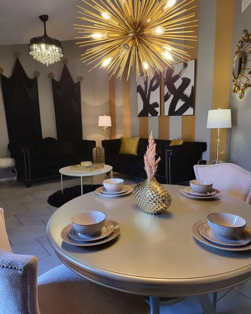 Newly Furnished Modern Haven - Image 1