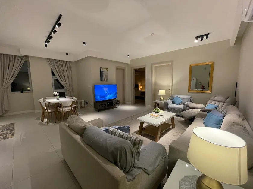 Cozy Apt with Private Balcony - Image 1