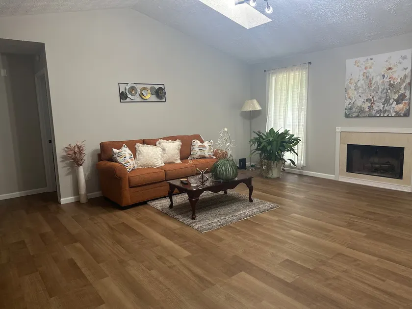 The Exquisite Guest House - Image 1