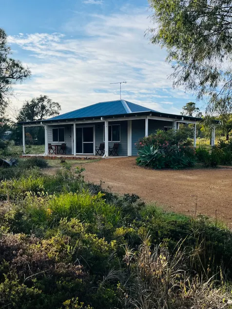 Yallingup Steading Cottage in rural setting - Image 1