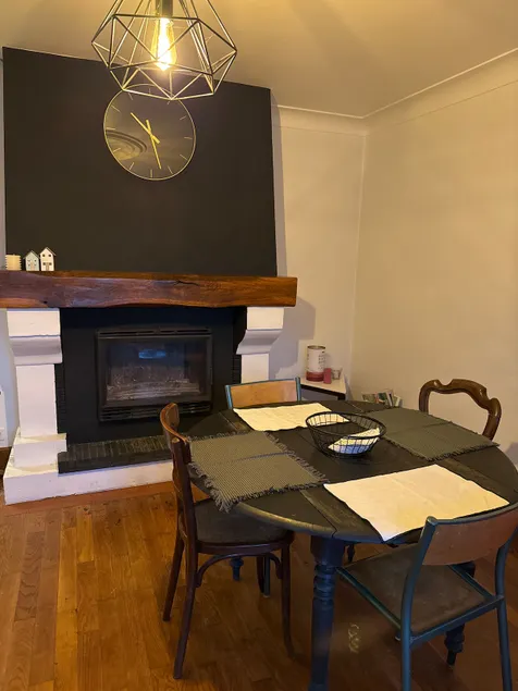 Townhouse, sleeps 4, hypercenter - Image 1