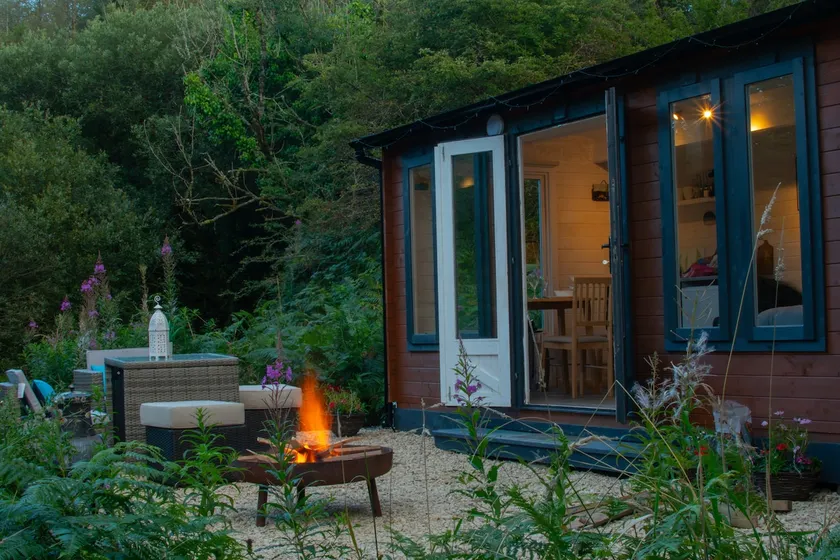 The 'Clover' Cabin & Glamping - Image 1