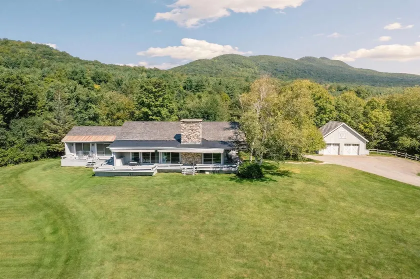 Private 5-BR Mountain Estate 10-Min to Manchester - Image 1