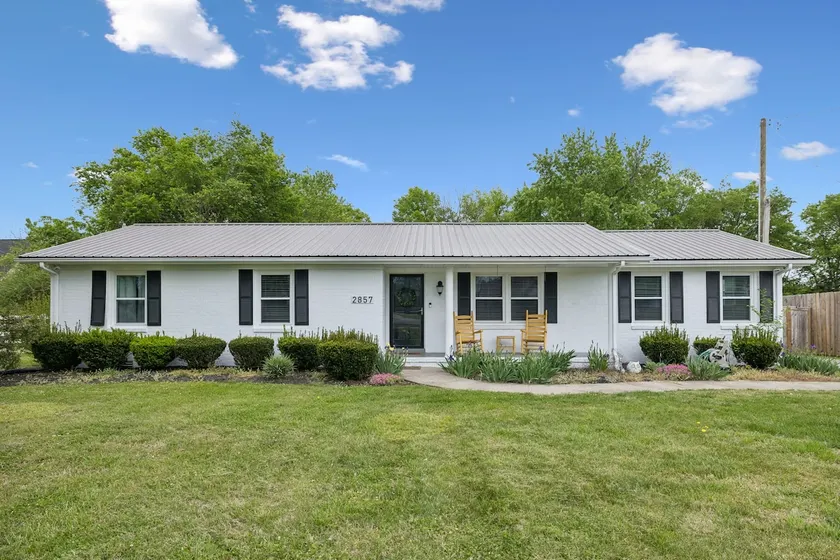 Charming Family Friendly Home - Image 1