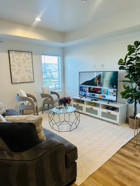Beautiful house – Cozi, Clean, Fast Wi-Fi, Safe - Image 1