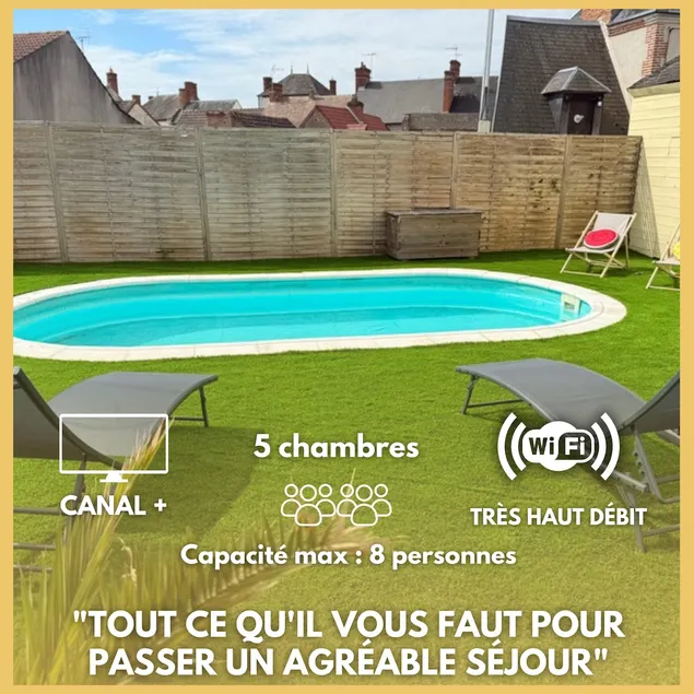 Charming villa with private pool - Image 1