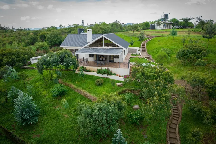 Welcome to Zumaridi house. - Image 1