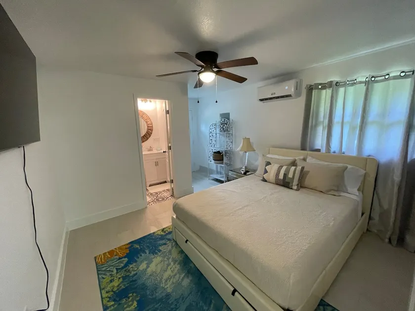 Cozy Guesthouse Suite - Image 1