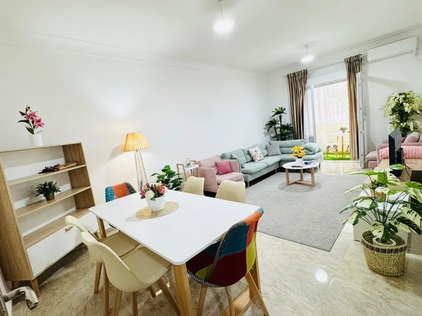 F5 accommodation equipped to high standard Mahalma Algiers - Image 1
