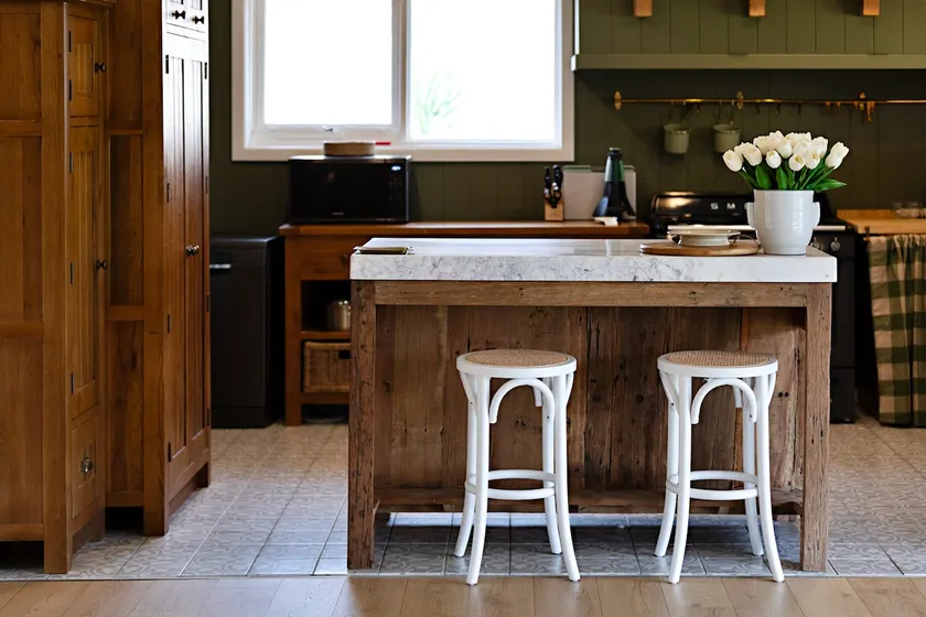 Chiltern Country Cottage - Provincial Style. - Image 1