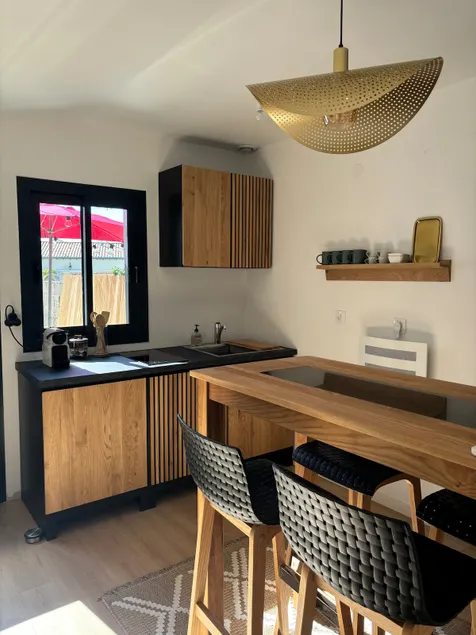 Cozy studio apartment on the outskirts of La Rochelle - Image 1