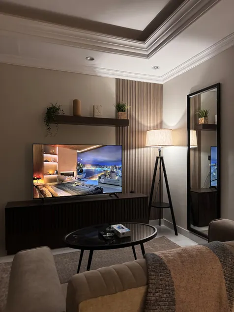 Luxury Downtown Studio | 8 - Image 1