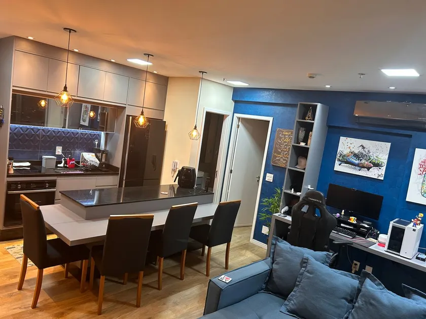 Apartment with beautiful view on the 34th floor - Image 1