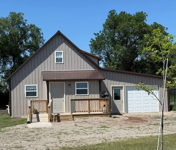 Battle Lake Retreat - Image 1