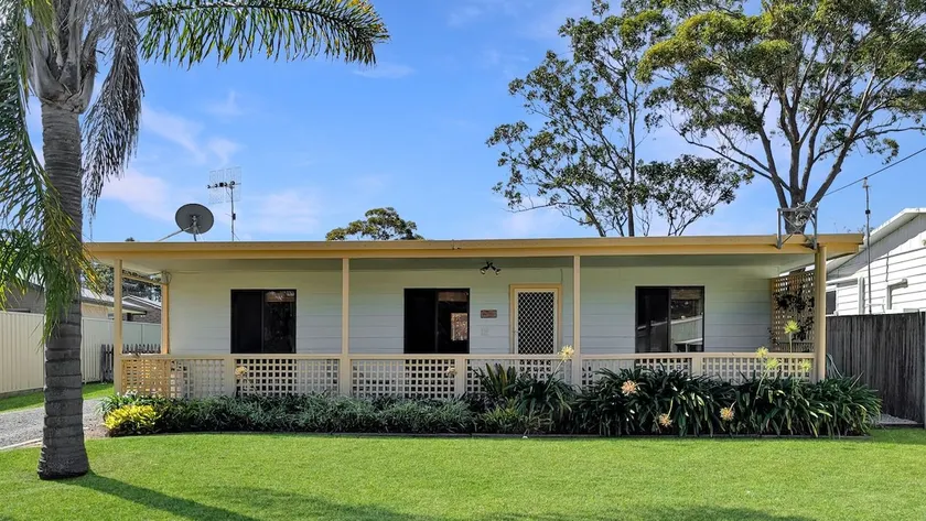 Clifton Cottage by Experience Jervis Bay - Image 1