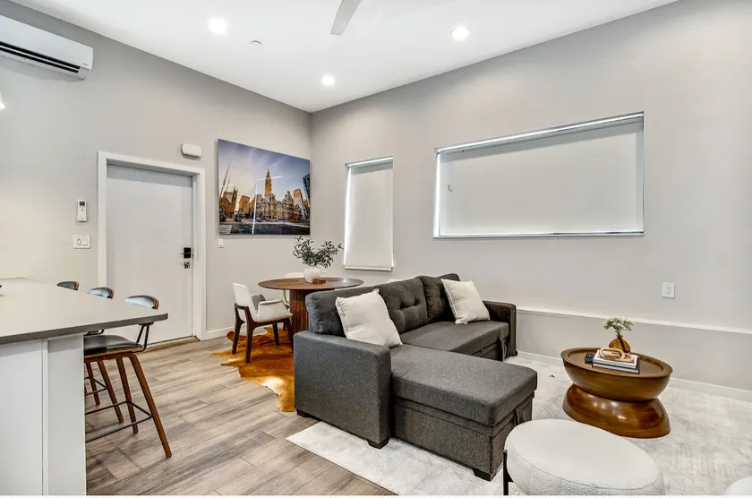 Newly Renovated cozy apartment - Image 1