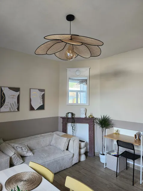 Virg's apartment / Canal+ - Image 1