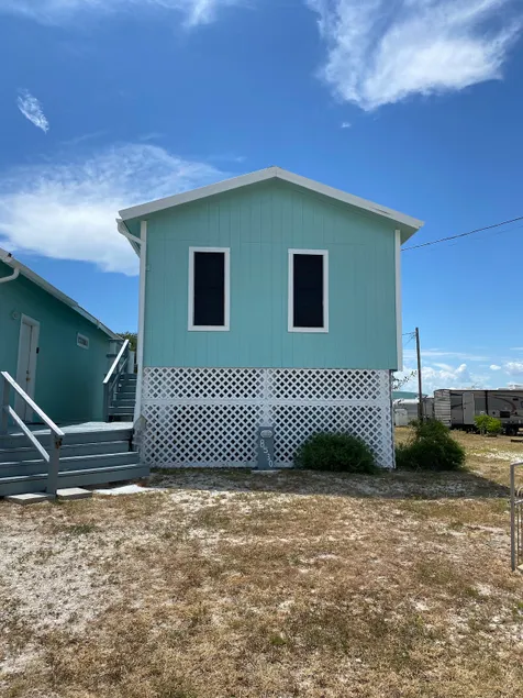 Cottage by The Sea - Image 1