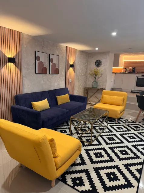 Love Apartment - Image 1