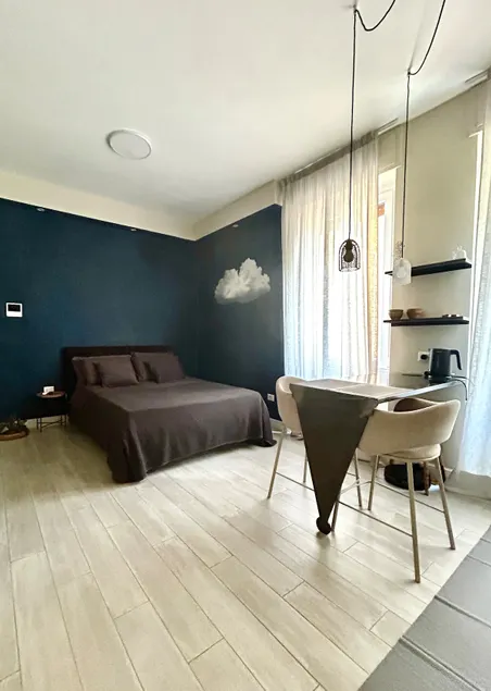 Magnolia Suite with free parking - Image 1
