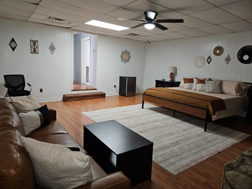 KW House - Image 1