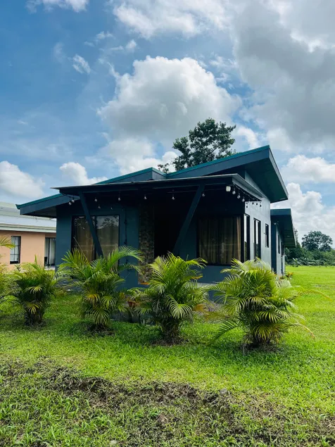Epic Arenal View House - Image 1
