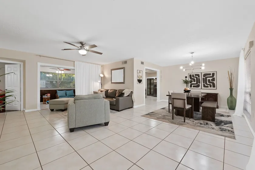 Family Home. 3 mi to Hard Rock Stadium-BBQ-Parking - Image 1