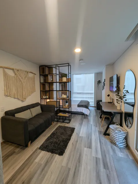 Modern apartment suite with terrace near Parque 93 - Image 1