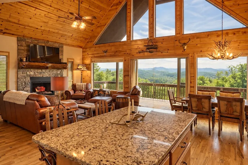 Eagle’s View · Layered Mountain Views · Game Room - Image 1