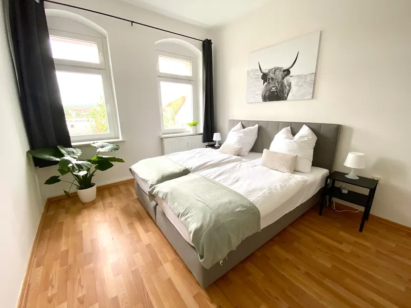Large apartment in Pieschen - Image 1