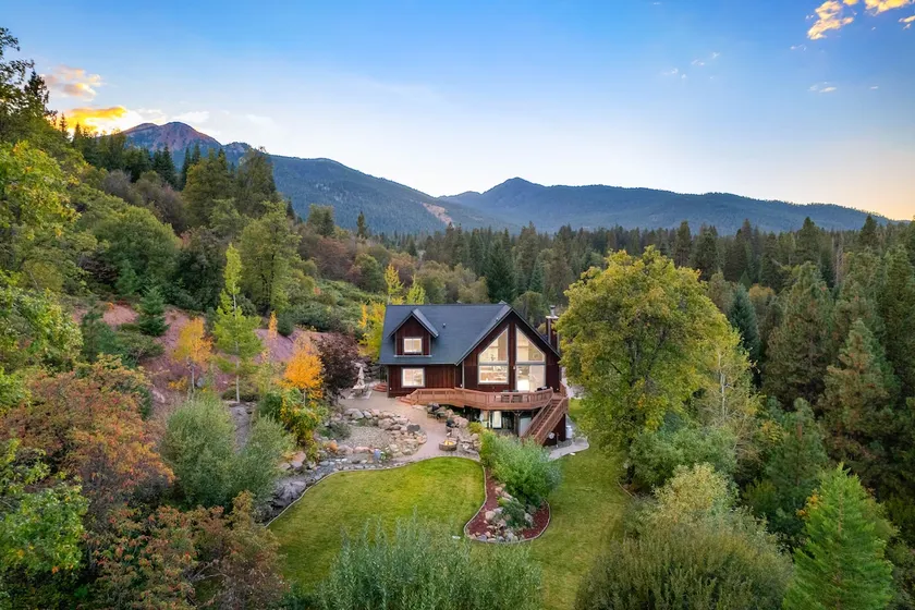 Mt. Eddy Estate - Image 1