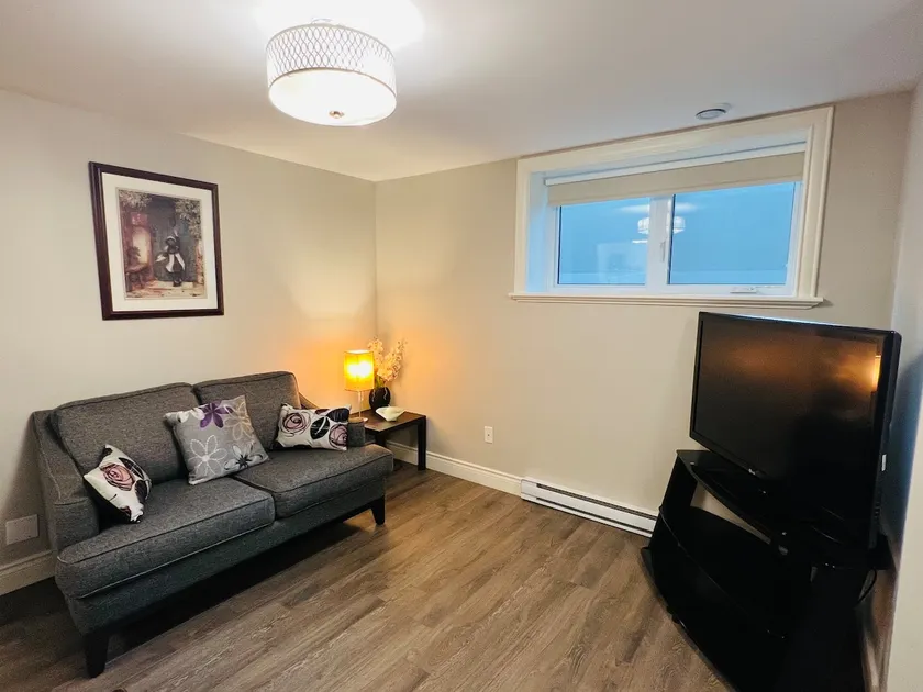 Private, Comfy & Secure Suite - Image 1