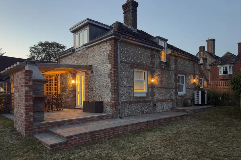 Stables Cottage - Image 1