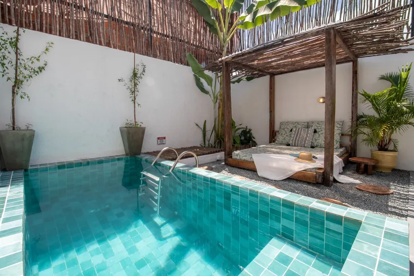 Nomad Palm Tree Private Pool Beach 5 min by Car - Image 1