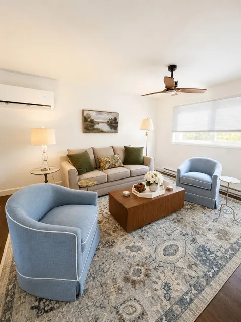 Modern 2BR Retreat • Central Williston Location - Image 1