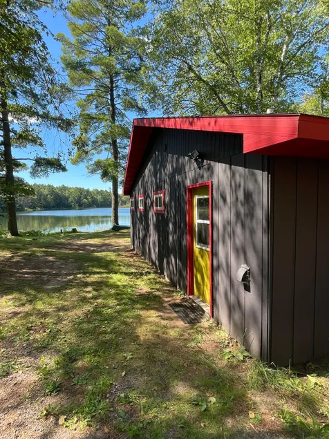 Cozy Cabin on Private Lake in Gwinn - Image 1