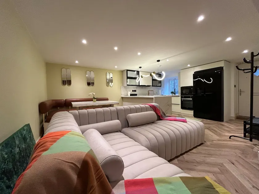 The Luxurious Hideaway - Image 1