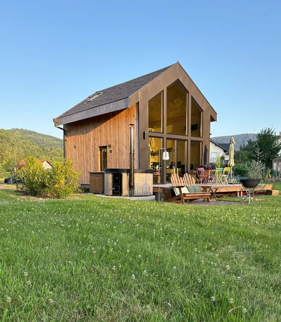 Family & Nature Cabin • Private Nordic Bath - Image 1