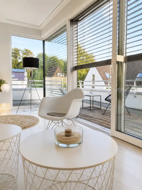 Penthouse near the university - Image 1